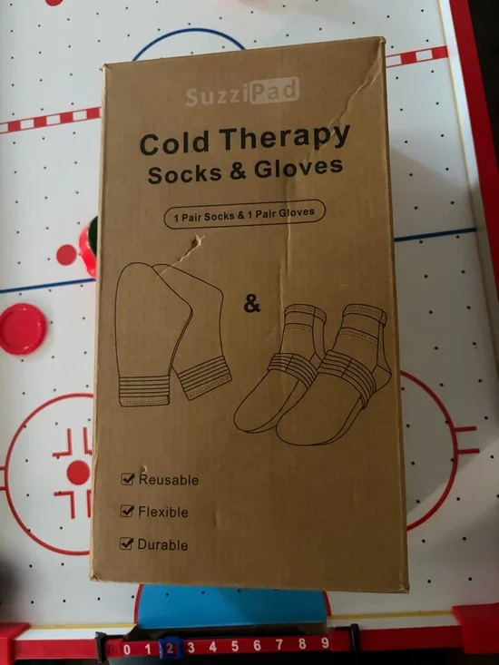 Blue SuzziPad Cold Socks🧦& Hand Ice🧊Pack Cooling Gloves🧤S/M - Picture 3 of 9